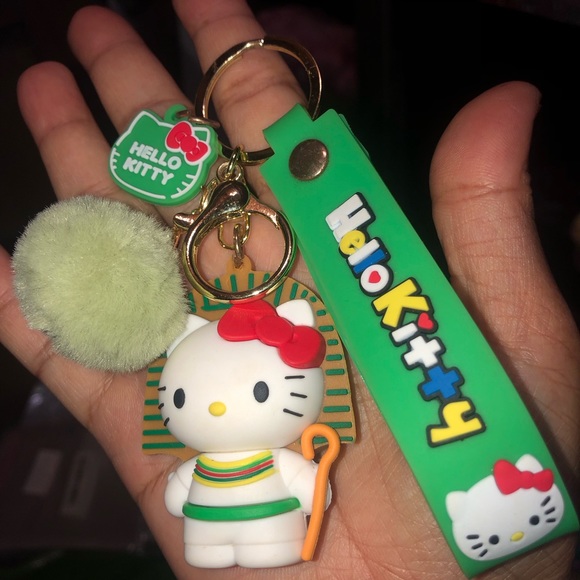 Keychain - Picture 15 of 16